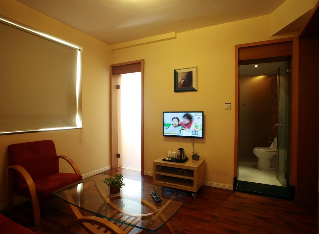 Qingdao Renjia Bussiness Hotel Esterno foto